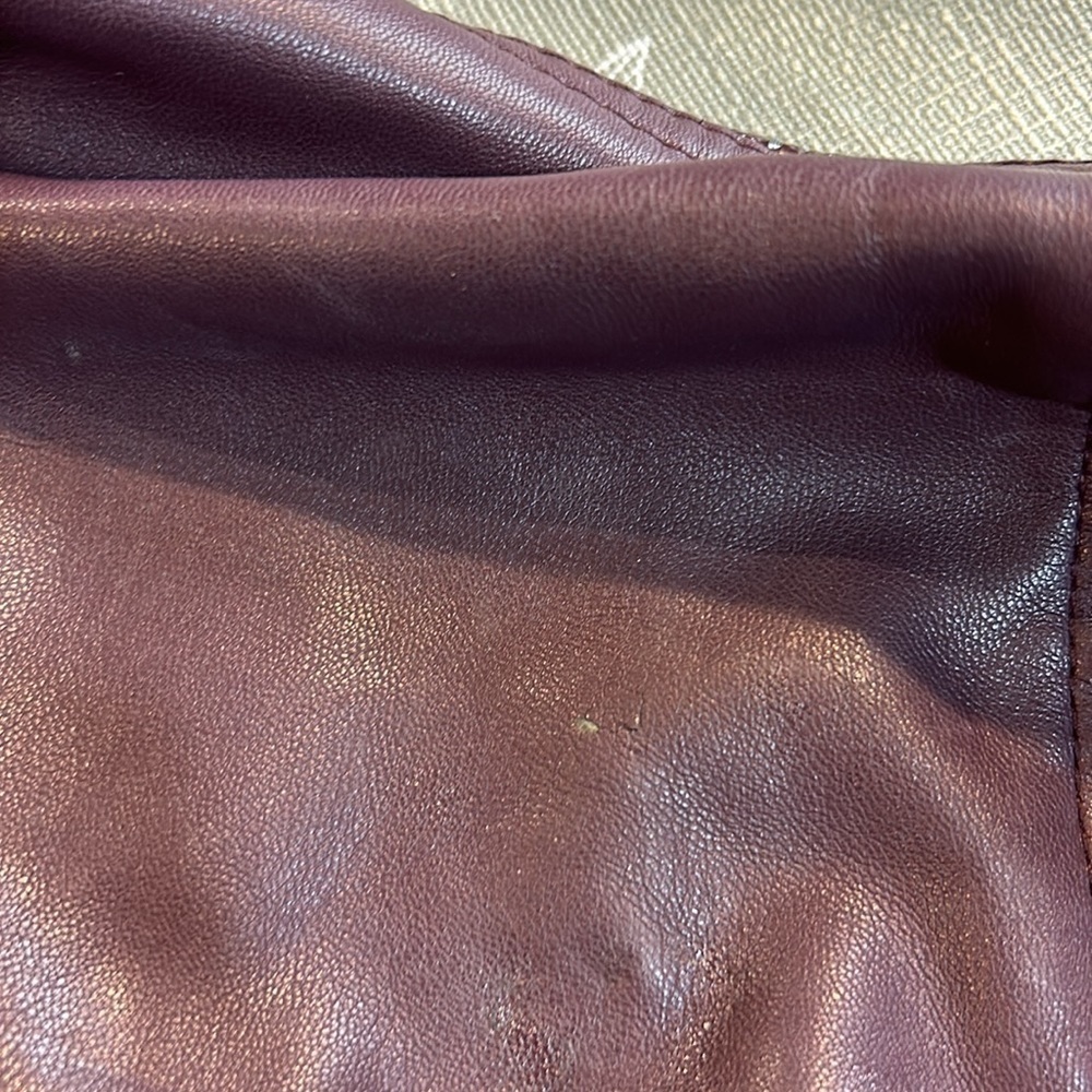Ladies Mark Jacket. - Picture 5 of 5